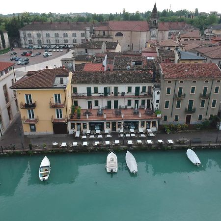 Acqua Verde Appartamenti Peschiera del Garda Eksteriør billede