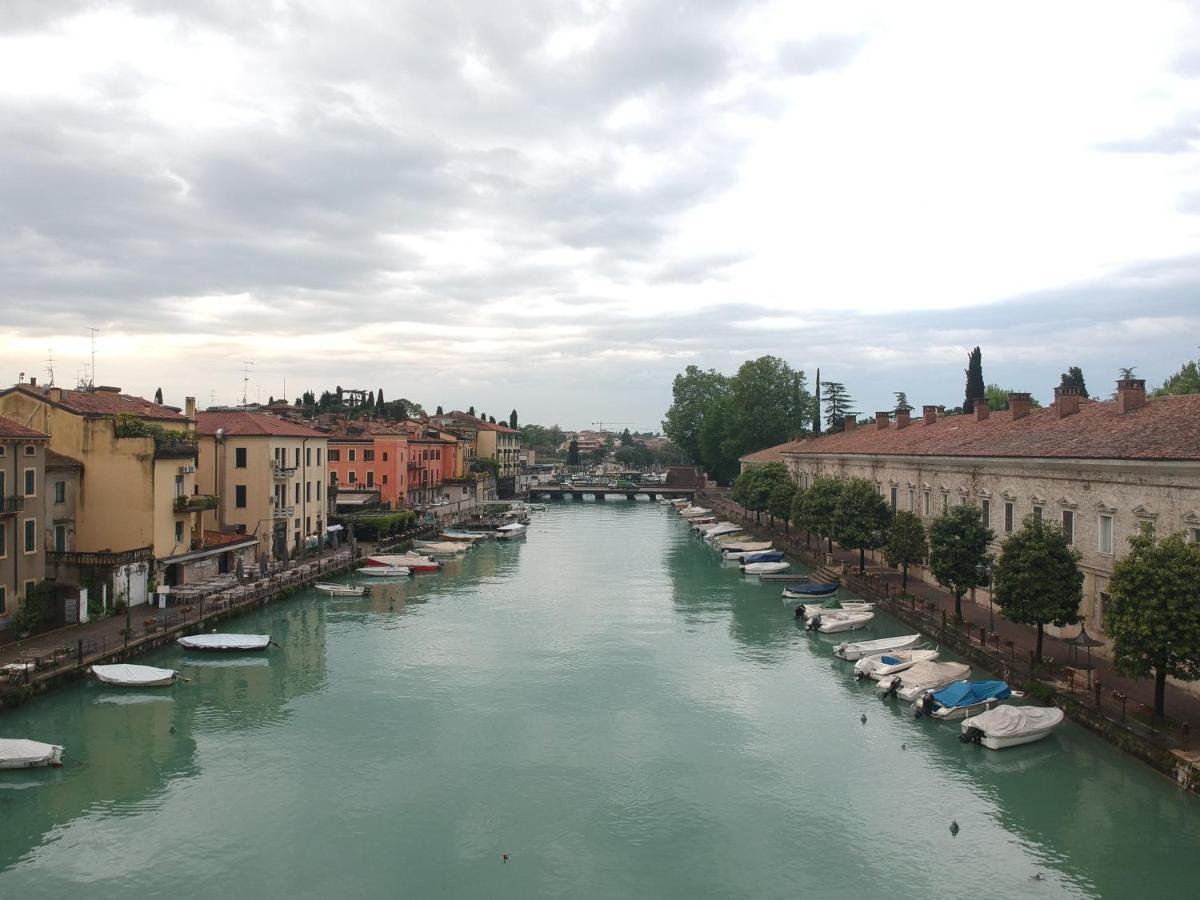 Acqua Verde Appartamenti Peschiera del Garda Eksteriør billede