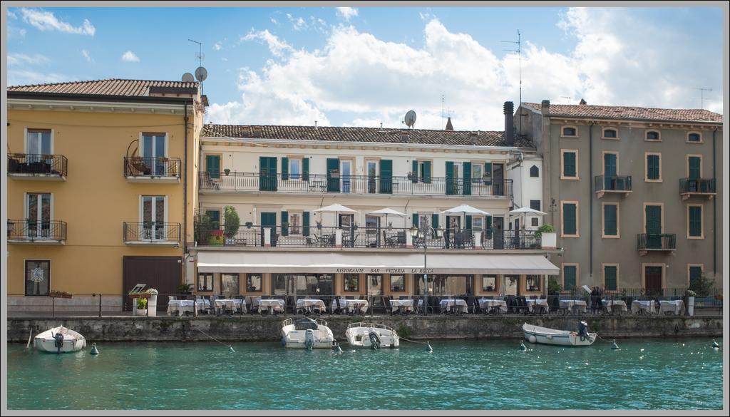 Acqua Verde Appartamenti Peschiera del Garda Eksteriør billede